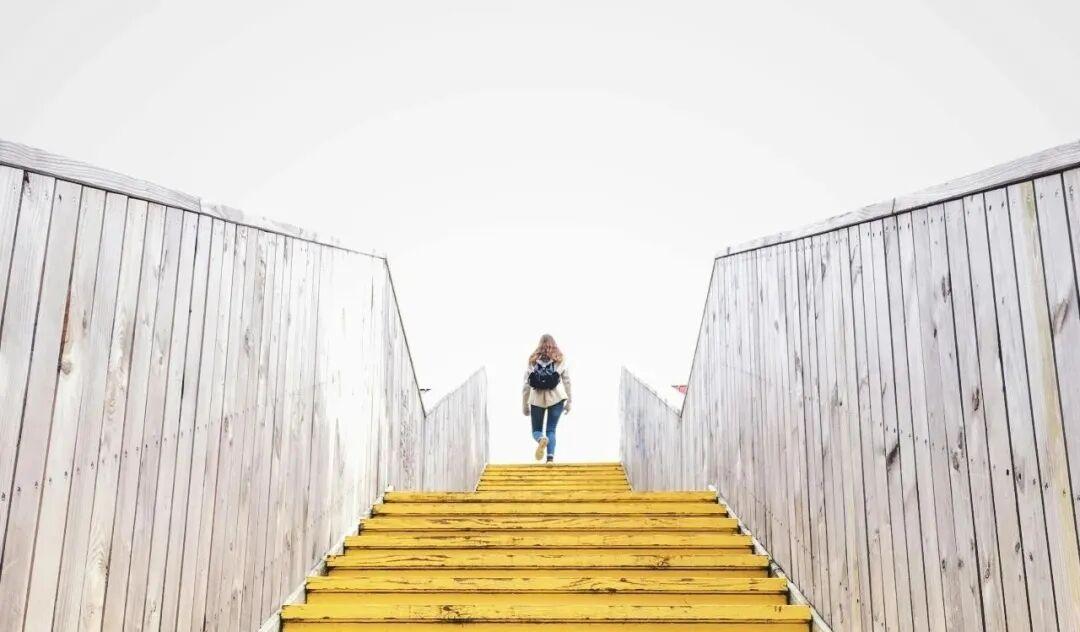 九五至尊VI-惊人的穷人定律：越是贫穷的家庭，越喜欢让子女从事这3类工作，结果越来越穷